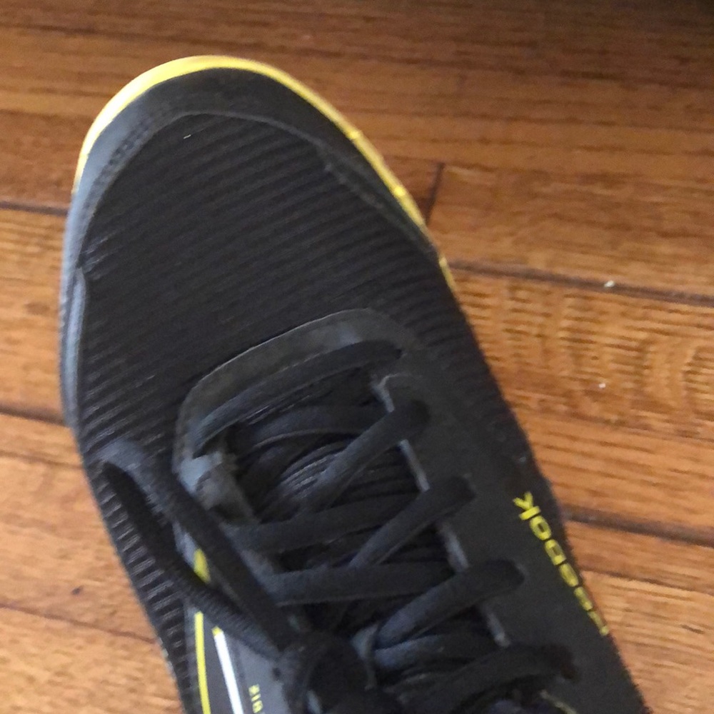 Black Reebok’s - Picture 3 of 4